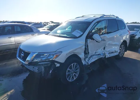 2015 Nissan Pathfinder Sl z USA, uszkodzony, nr VIN 5N1AR2MN3FC602454